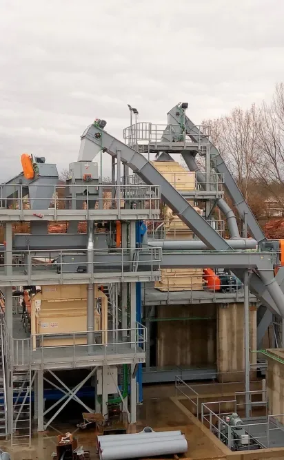 Solids conveying, storage, extraction and dosing systems